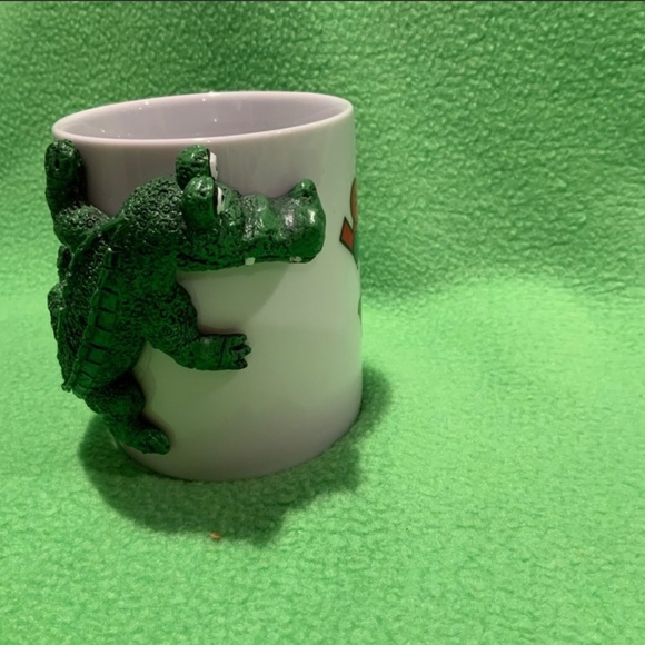 Louisiana Yard Dog Gator Mug NWOT - Picture 5 of 5